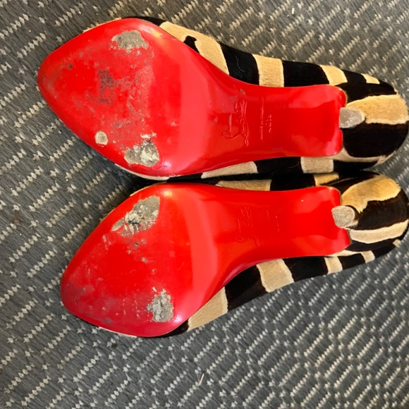 Christian Louboutin Faux Fur heels - Picture 5 of 5